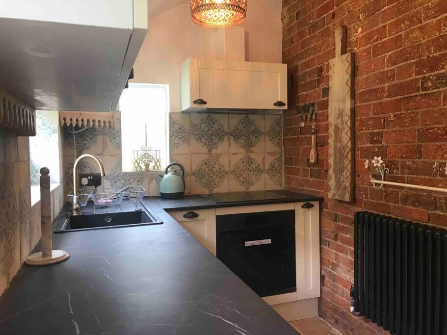 Priory Meadow Cottage Long Bennington Экстерьер фото
